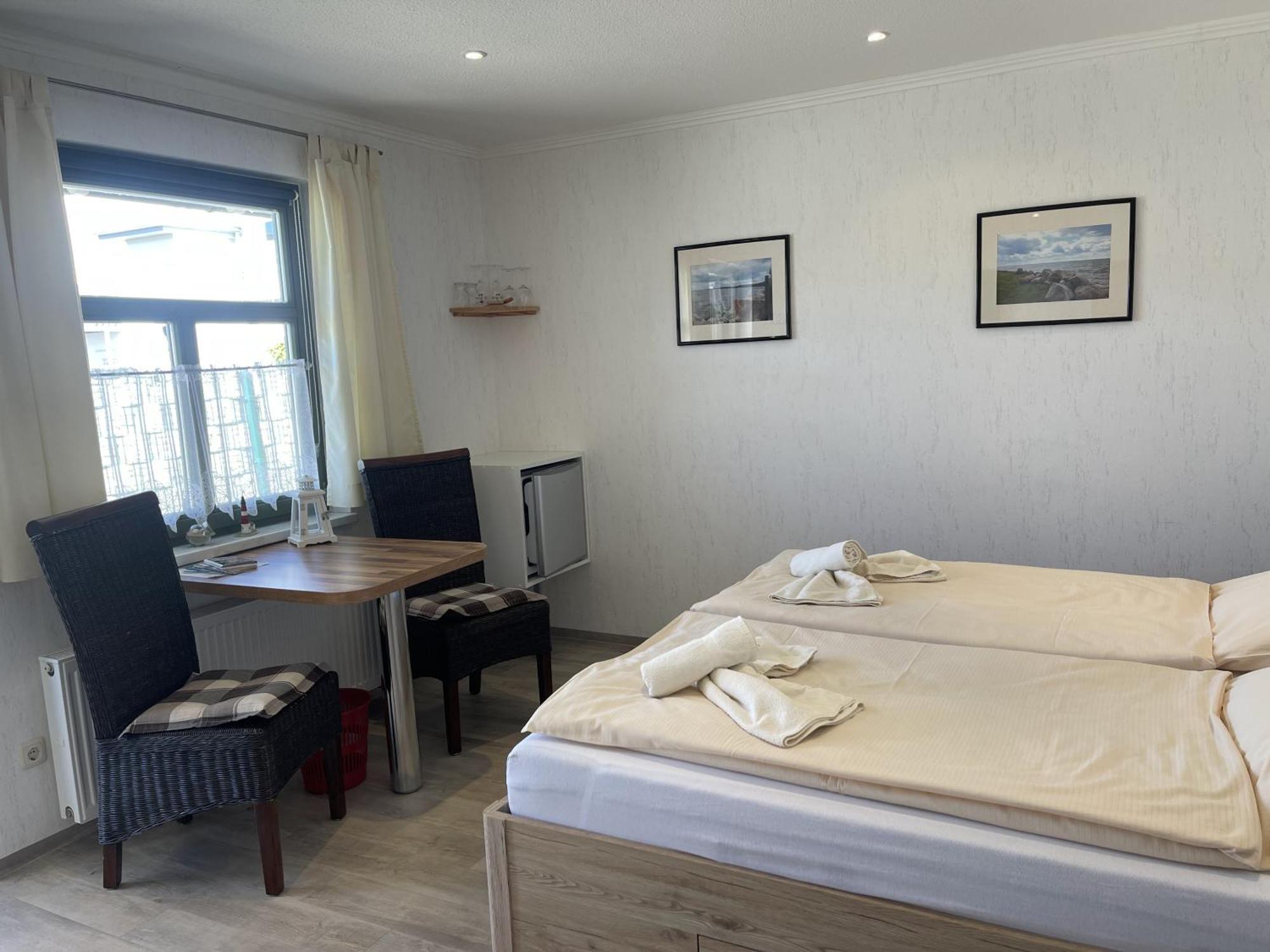 Pension Weiss Zinnowitz Exterior photo